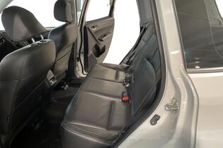 Subaru Forester vaihtoauto