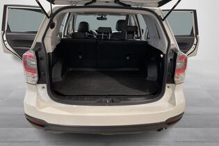 Subaru Forester vaihtoauto