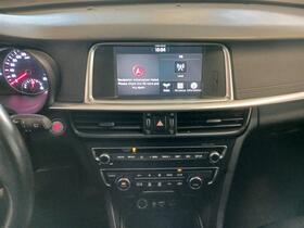 Kia Optima vaihtoauto