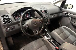 Volkswagen Touran vaihtoauto