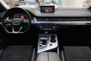 Audi Q7 vaihtoauto