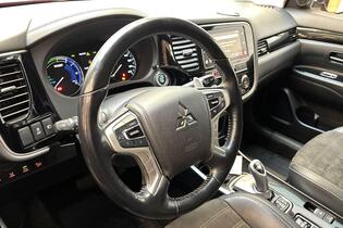 Mitsubishi Outlander PHEV vaihtoauto