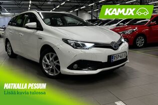 Toyota Auris vaihtoauto