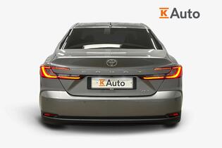 Toyota Camry vaihtoauto