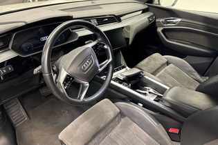 Audi e-tron vaihtoauto