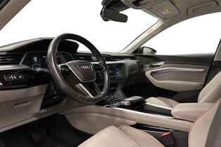 Audi Q8 e-tron vaihtoauto