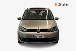 Volkswagen Touran vaihtoauto