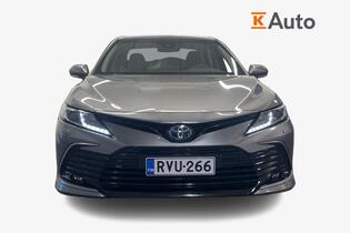 Toyota Camry vaihtoauto