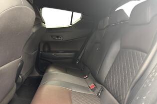 Toyota C-HR vaihtoauto