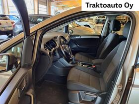 Volkswagen Touran vaihtoauto