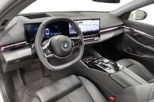 BMW i5 vaihtoauto
