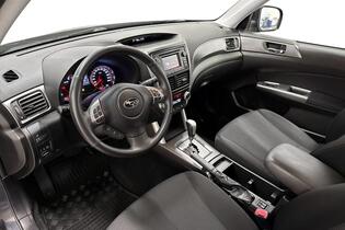 Subaru Forester vaihtoauto