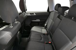 Subaru Forester vaihtoauto