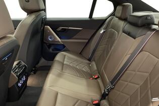 BMW i5 vaihtoauto
