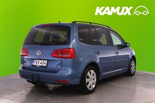 Volkswagen Touran vaihtoauto
