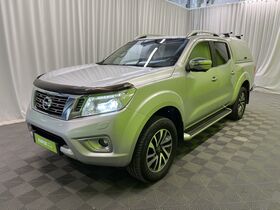 Nissan Navara vaihtoauto