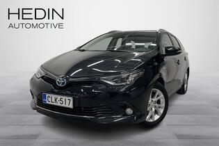 Toyota Auris vaihtoauto