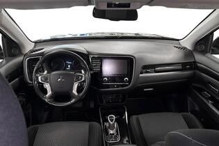 Mitsubishi Outlander PHEV vaihtoauto