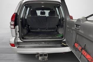 Toyota Land Cruiser vaihtoauto