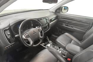 Mitsubishi Outlander PHEV vaihtoauto
