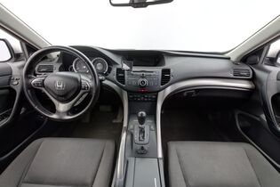 Honda Accord vaihtoauto