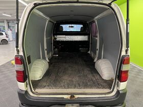 Toyota Hiace vaihtoauto