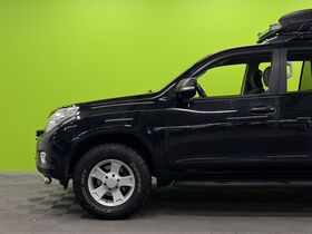 Toyota Land Cruiser vaihtoauto