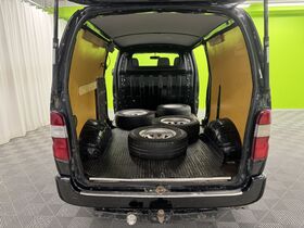 Toyota Hiace vaihtoauto