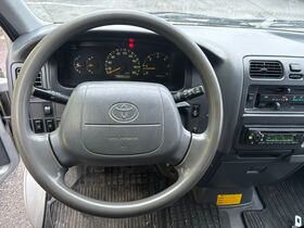 Toyota Hiace vaihtoauto