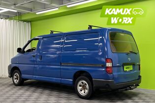 Toyota Hiace vaihtoauto