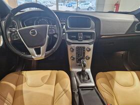 Volvo V40 Cross Country vaihtoauto