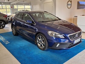 Volvo V40 Cross Country vaihtoauto