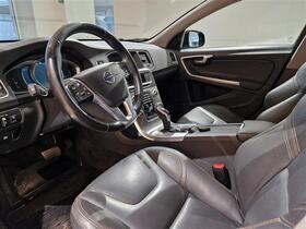 Volvo V60 Cross Country vaihtoauto