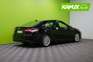 Toyota Camry vaihtoauto