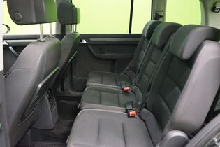 Volkswagen Touran vaihtoauto