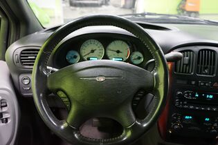 Chrysler Voyager vaihtoauto