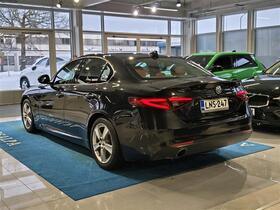 Alfa Romeo Giulia vaihtoauto