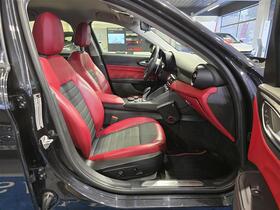 Alfa Romeo Giulia vaihtoauto