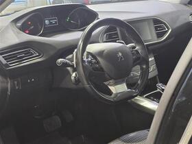 Peugeot 308 vaihtoauto