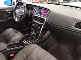 Volvo V40 Cross Country vaihtoauto