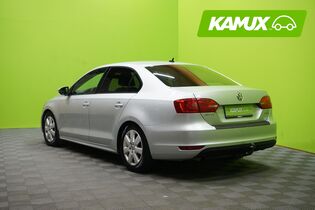 Volkswagen Jetta vaihtoauto