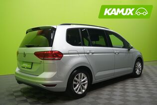 Volkswagen Touran vaihtoauto