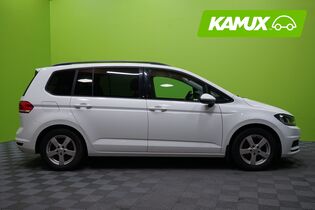 Volkswagen Touran vaihtoauto