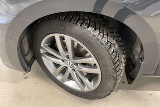 Volkswagen Touran vaihtoauto