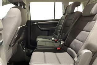 Volkswagen Touran vaihtoauto