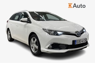 Toyota Auris vaihtoauto