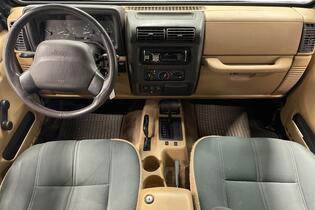 Jeep Wrangler vaihtoauto