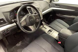 Subaru Legacy vaihtoauto