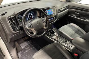 Mitsubishi Outlander PHEV vaihtoauto