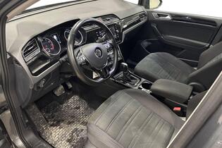 Volkswagen Touran vaihtoauto